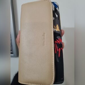 Vera Bradley Beige and Multicolor Bag